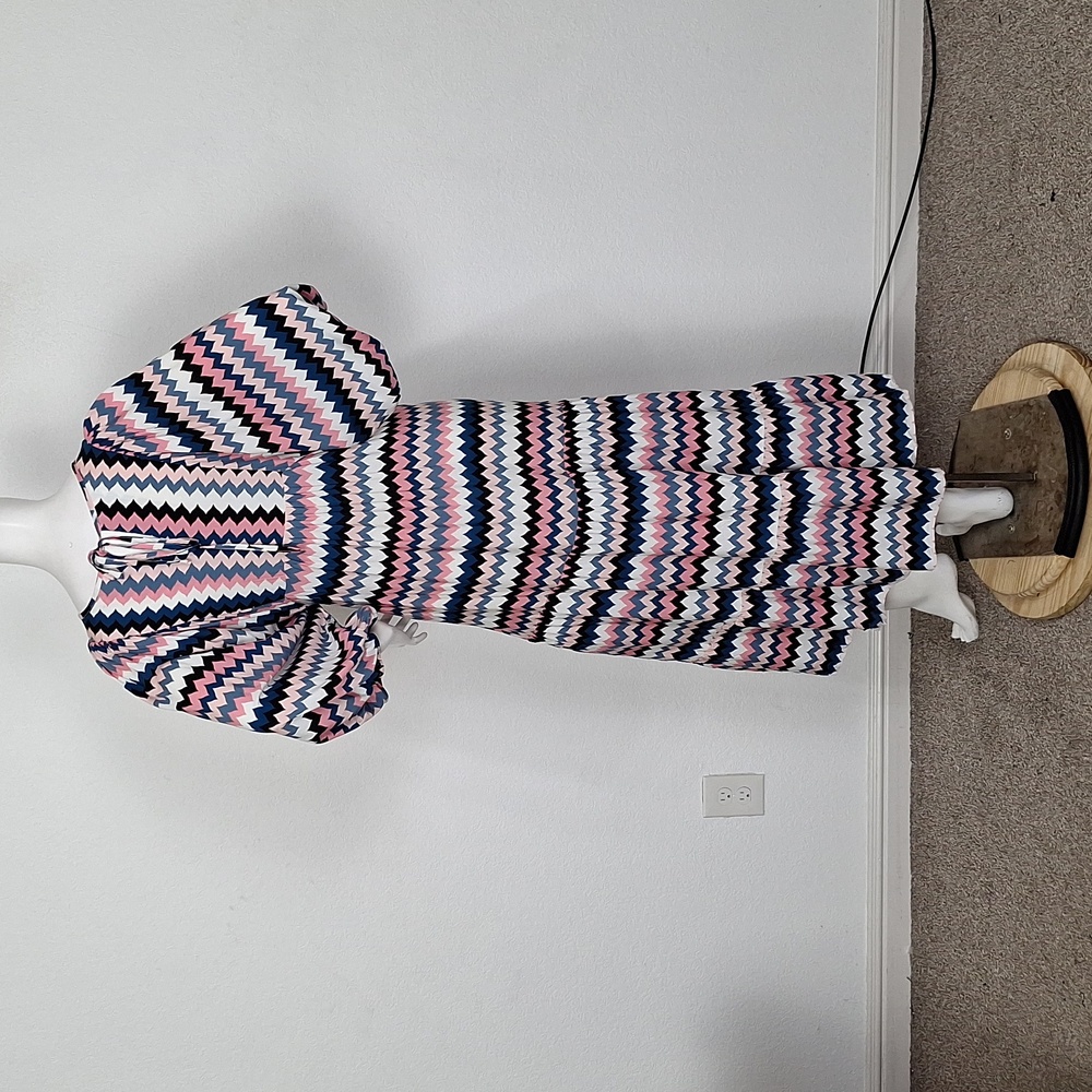 Women's Multicolor Chevron Patterned Puff Sleeve … - image 8